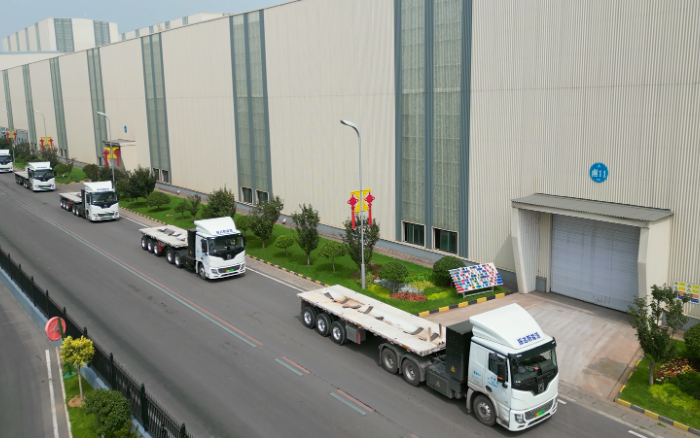 多次復(fù)購(gòu)！百臺(tái)徐工新能源牽引車(chē)交付河北邯鄲