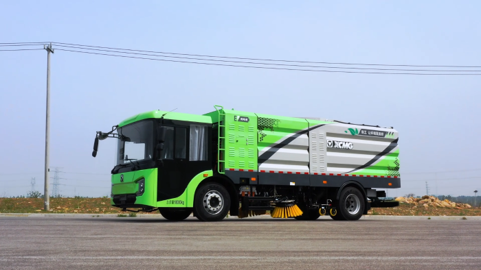 【新品搶先看】高效、舒適、智能全都要？徐工低入口洗掃車(chē)給您答案！